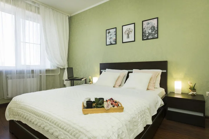 Нижний Новгород: Апартаменты HomeHotel Волжская Набережная 8/1