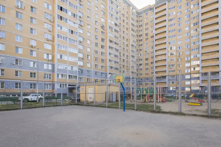 Апартаменты HomeHotel Волжская Набережная 8/1 — фото 1