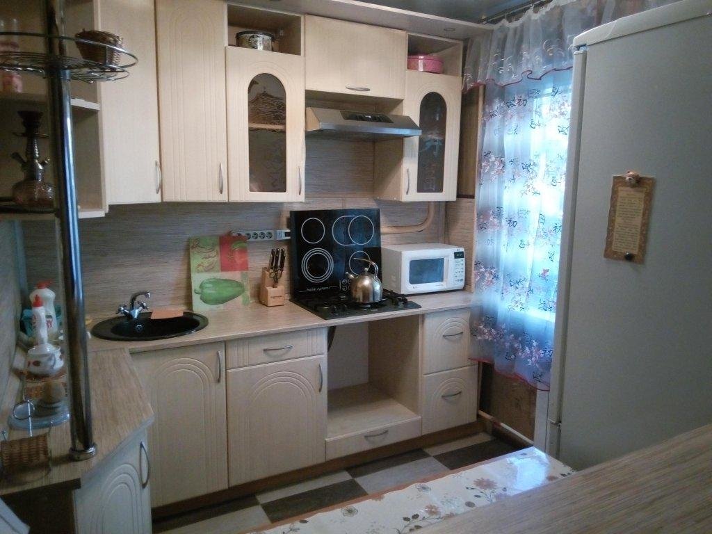 Калуга: Na Very Andrianovoy 32 Apartment