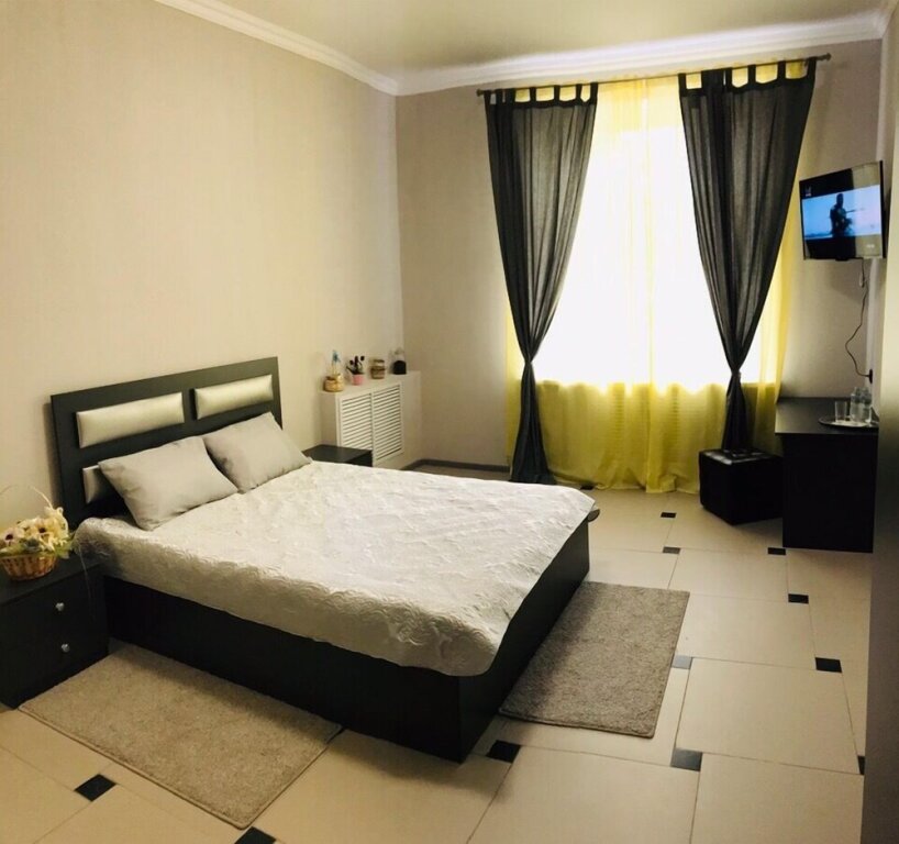 Калуга: Hotel El Gato