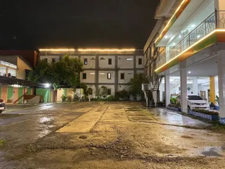 Батуретно: Hotel Wijaya Adisucipto