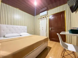 Батуретно: d'WF Hotel