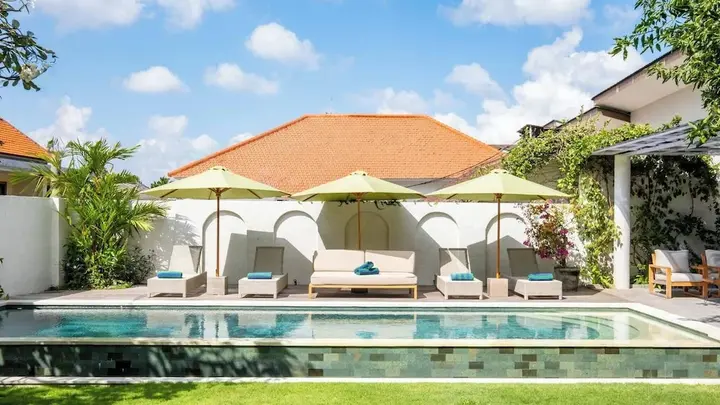Керобокан: Luxurious Family 6 Br Villa in Seminyak Breakfast Include