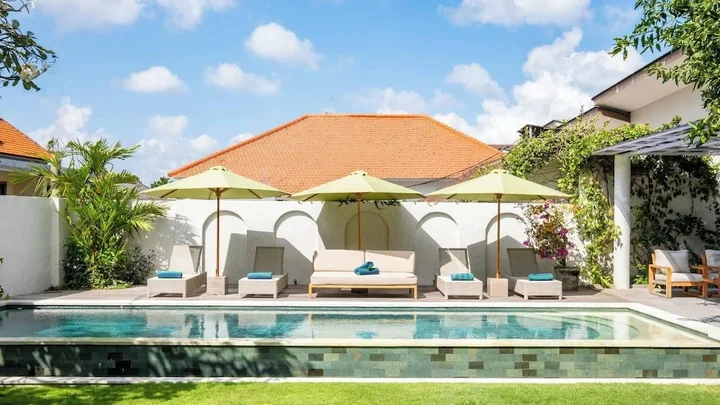 Керобокан: Luxurious Family 6 Br Villa in Seminyak Breakfast Include