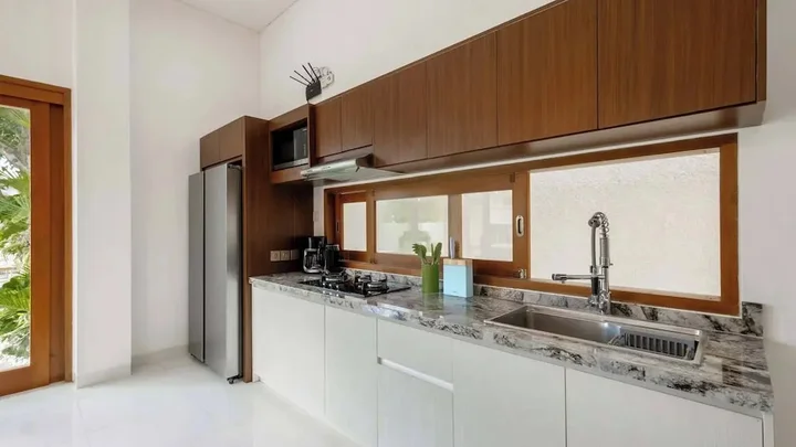 Керобокан: Luxurious Family 6 Br Villa in Seminyak Breakfast Include