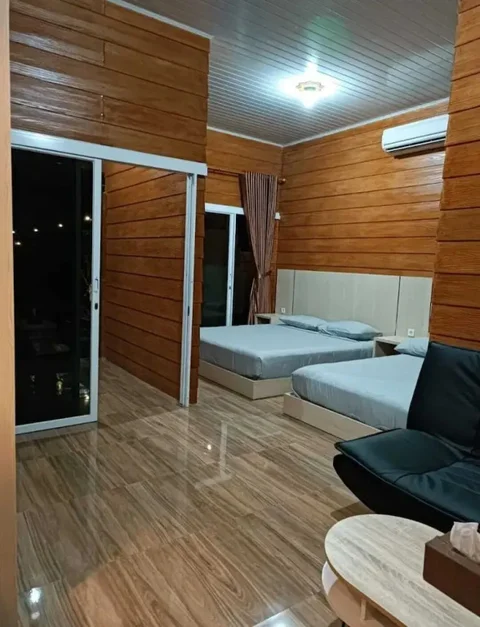 Каласан: Villa Mahajana