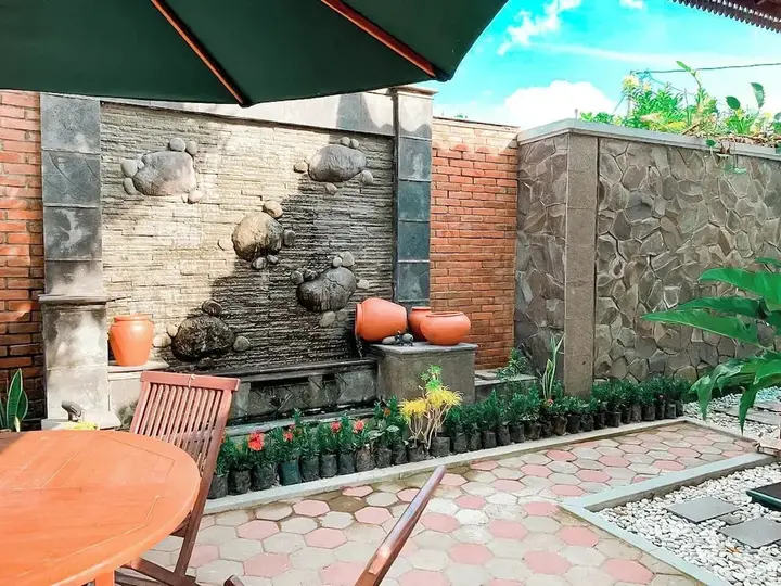 Депок: Kamulyan Heritage
