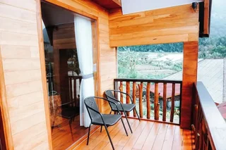 Батурити: Pondanu Living