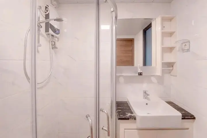 Legok: Elegant And Luxury 3Br Apartment At Sky House Bsd