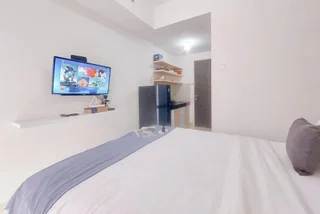 Legok: Cozy And Elegant Studio At Serpong Garden Apartment
