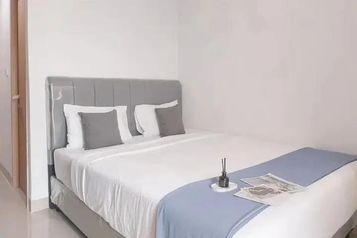 Legok: Minimalist And Homey Studio Apartment At B Residence
