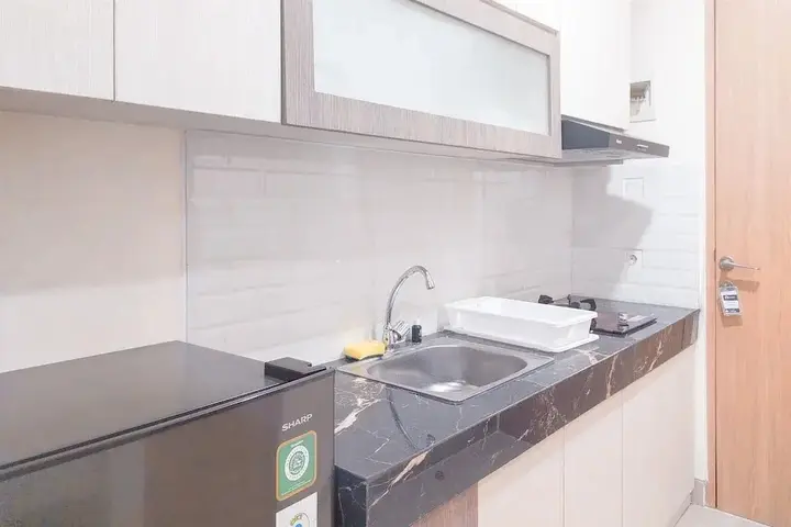 Legok: Good Living Studio Apartment At B Residence