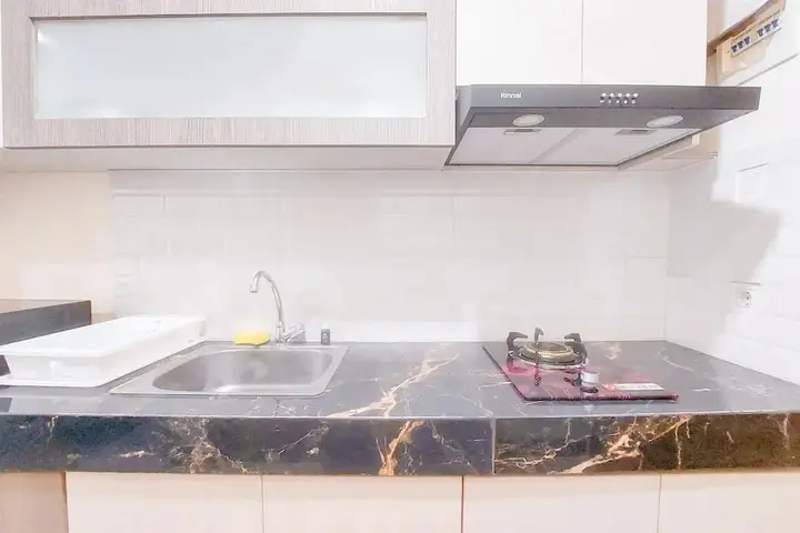 Legok: Good Living Studio Apartment At B Residence
