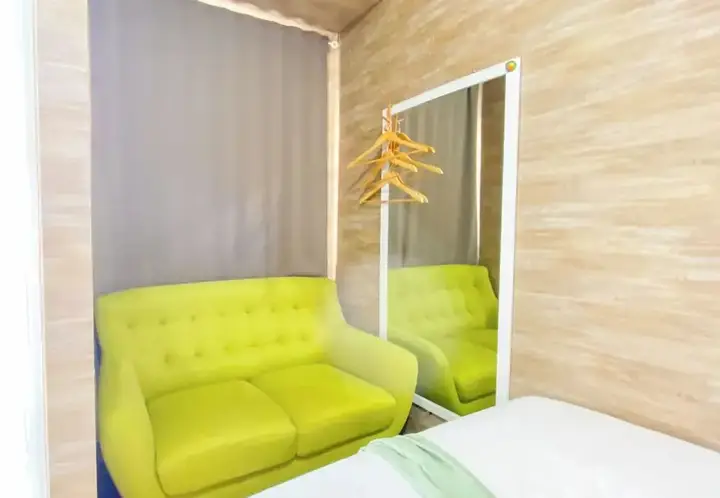 Homey And Enjoy Studio At Serpong Garden Apartment — фото 1