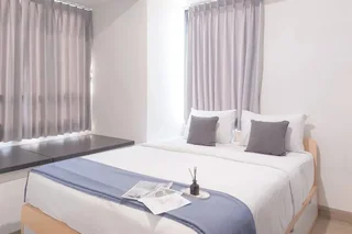 Тангеранг: Homey And Good Place 2Br At Collins Boulevard Apartment