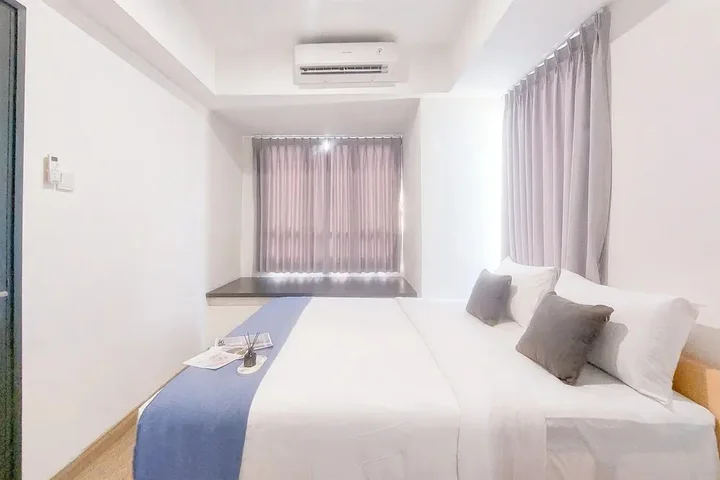 Тангеранг: Homey And Good Place 2Br At Collins Boulevard Apartment