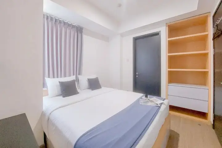 Тангеранг: Homey And Good Place 2Br At Collins Boulevard Apartment