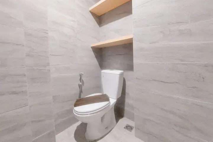 Тангеранг: Homey And Good Place 2Br At Collins Boulevard Apartment