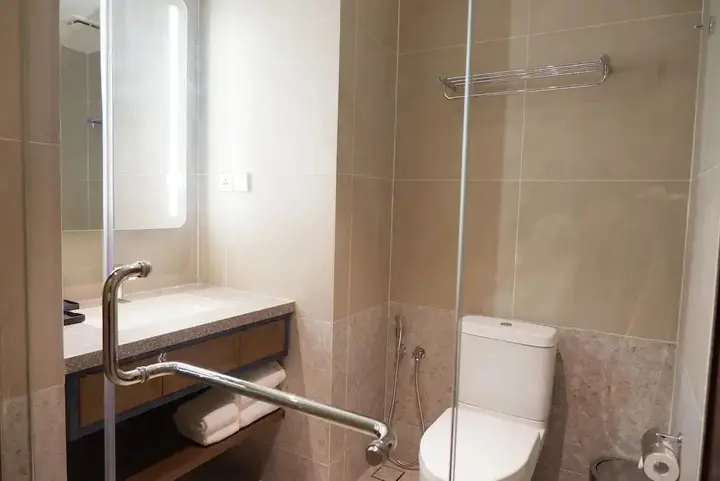 Тангеранг: Grand Anara Airport Hotel