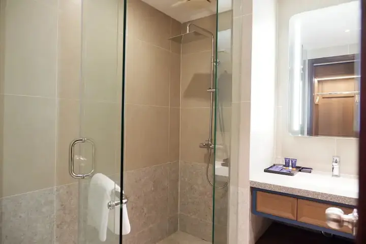 Тангеранг: Grand Anara Airport Hotel