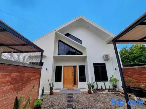 Батуретно: Yustien Homestay Jogja 3 Bedroom