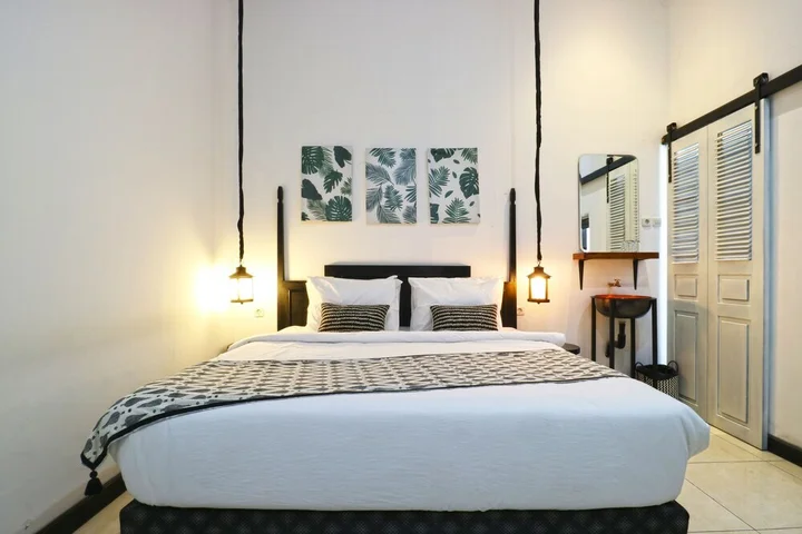 Сурабая: Askhara Hotel