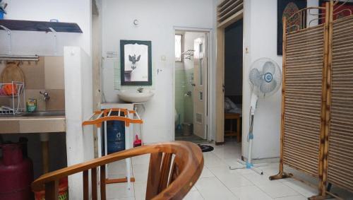 Депок: Budarno Homestay