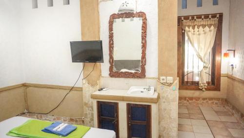 Депок: Budarno Homestay