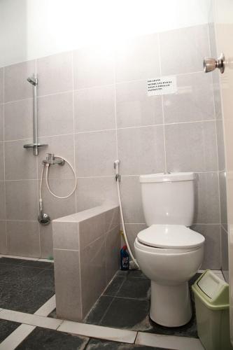 Депок: Budarno Homestay
