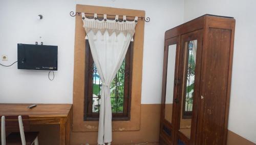 Депок: Budarno Homestay