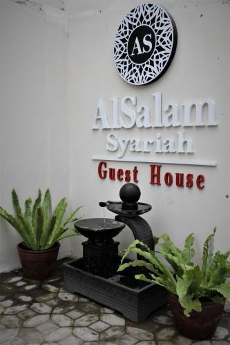 Суракарта: Alsalam Syariah Guesthouse