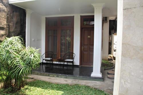 Суракарта: Alsalam Syariah Guesthouse