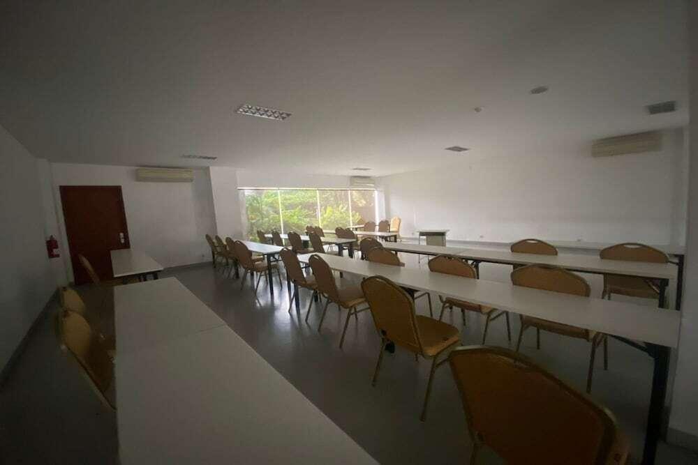 Legok: Townhouse OAK TOS Residence Tangerang