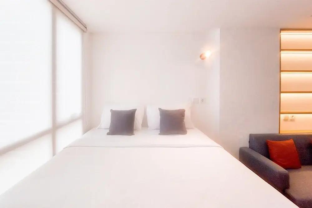 Тангеранг: Comfortable Studio At Collins Boulevard Apartment
