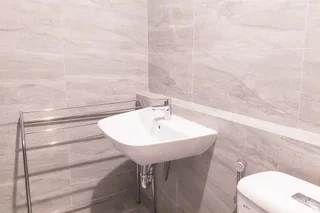 Тангеранг: Comfortable Studio At Collins Boulevard Apartment