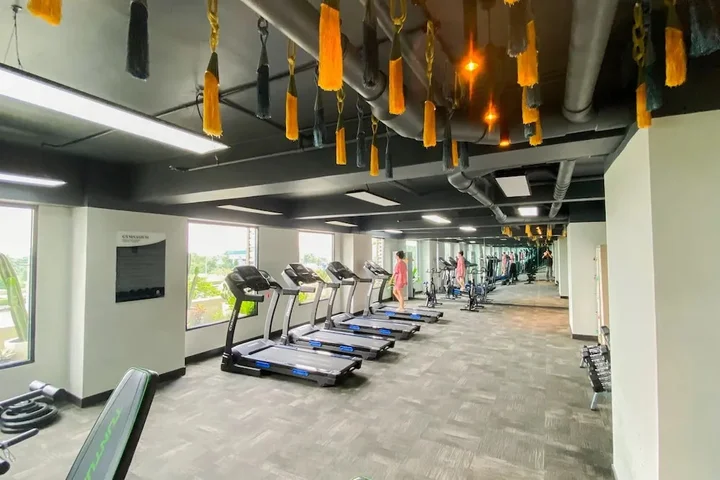 Тангеранг: Best Deal Studio At Sky House Alam Sutera Apartment Near Ikea