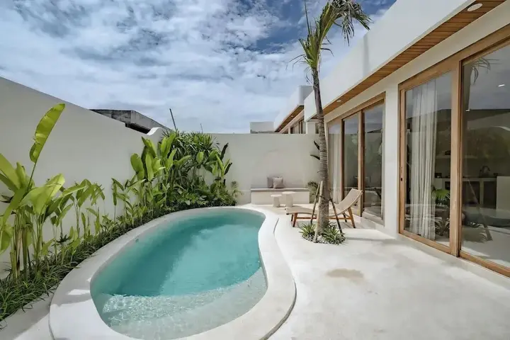 Табанан: Villa Rheia Pererenan