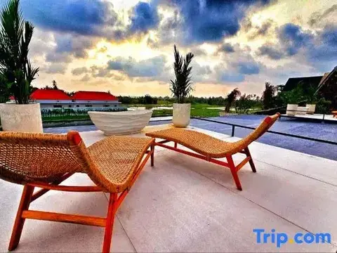 Табанан: Samsara Villa with Rice Field View