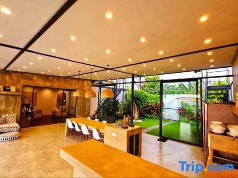 Табанан: Samsara Villa with Rice Field View