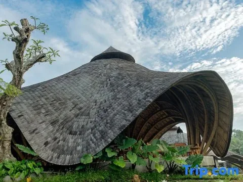 Убуд: E Sanctuary Resort Ubud