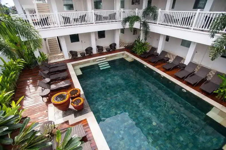Кута: Heliconia Villa