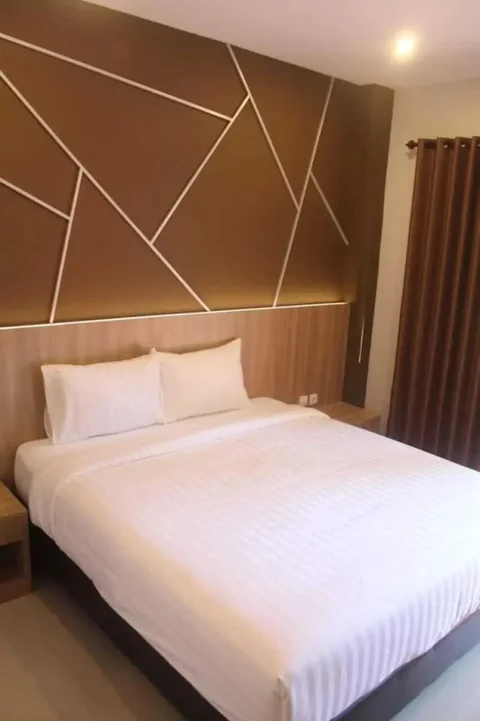 Jerowaru: Grand Kuta Hotel