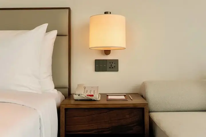 Тангеранг: Model J Hotel Jakarta Soekarno Hatta Airport