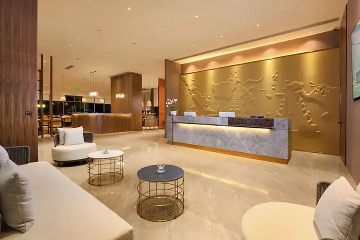 Тангеранг: Model J Hotel Jakarta Soekarno Hatta Airport
