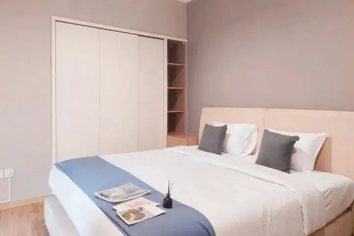 Nice And Modern 2Br Apartment At M-Town Signature — фото 3