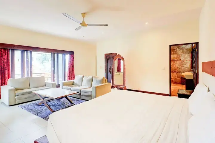 Денпасар: Capital O 94432 Putri Inn Homestay