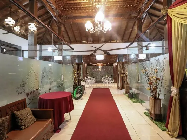 Депок: Nida Rooms Mataram Bumi Affandi at The Java Resort