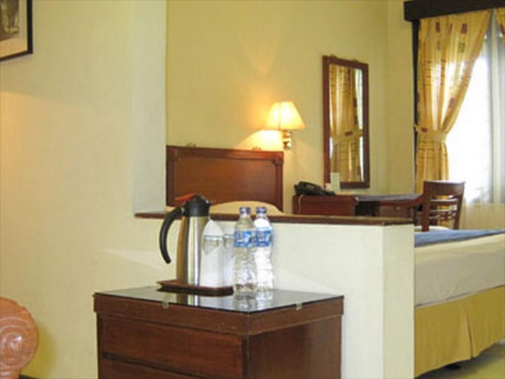 Сукабуми: Hotel Taman Sari Sukabumi