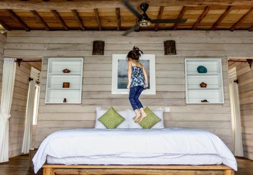 Суги: Telunas Private Island