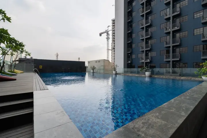 Депок: RedLiving Apartemen Evenciio - Ens Room